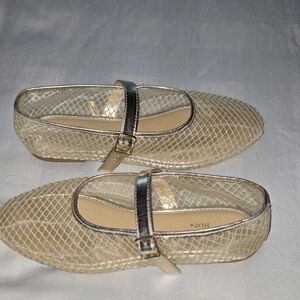 Chic Gold & Sheer Women's Flats Sz 9.5
